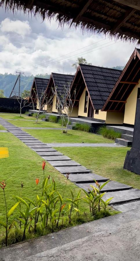 Апартаменты Semadi Mountview Baturaja  Экстерьер фото